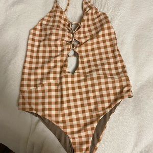 Kokomo acacia one piece